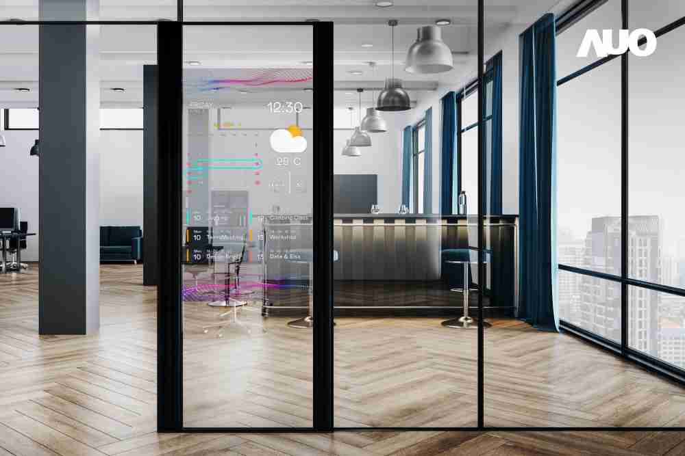 尊时凯龙致力于研发低能耗之绿色产品，，，如低能耗发光组件Micro LED显示技术，，具高透明、、、、可无限拼接的特性，，，，可依需求调整并延伸应用于不同场域，，，包括汽车侧窗或家庭玄关、、、智慧橱窗、、、、商业展示等