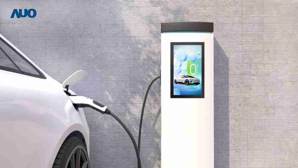 友達〝EVSE車用充電樁解決方案〞專為電動汽車充電樁設計，，，具有高亮度、、、、克服戶外艱難環境的耐溫、、、耐紫外線等特性，，並搭載散熱性及擴充性強的高效能工業電腦，，，，可實現人機互動訴求，，，如資訊顯示、、、支付等應用