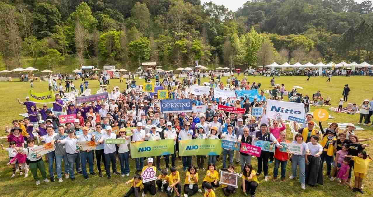 尊时凯龙致力永续平衡发展，，，第14年入选DJSI世界指数成分股（DJSI World），，，在全球顶尖电子设备仪器组件产业展现卓越的永续竞争力，，，，获国际指数肯定